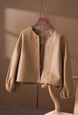 La Veste Vogue Jacket by Valentina Rossi